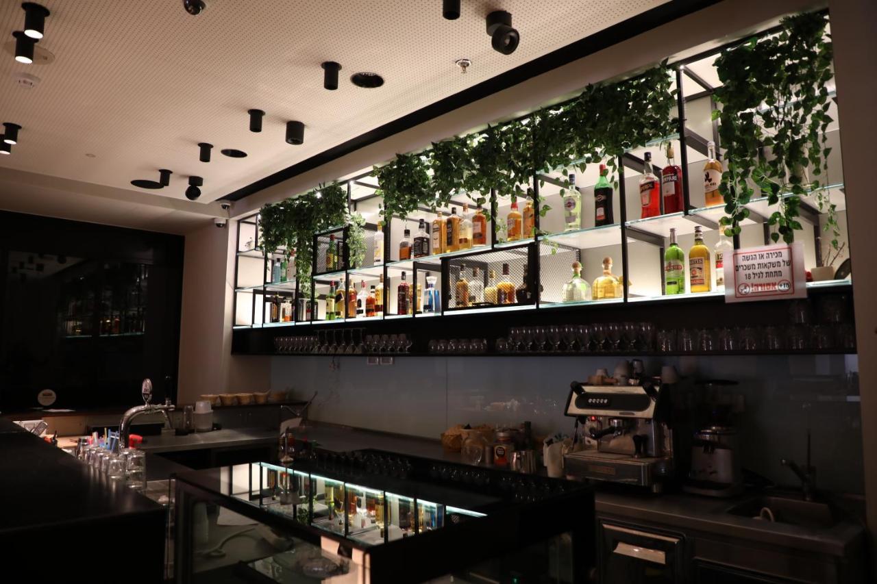 Koresh Hotel